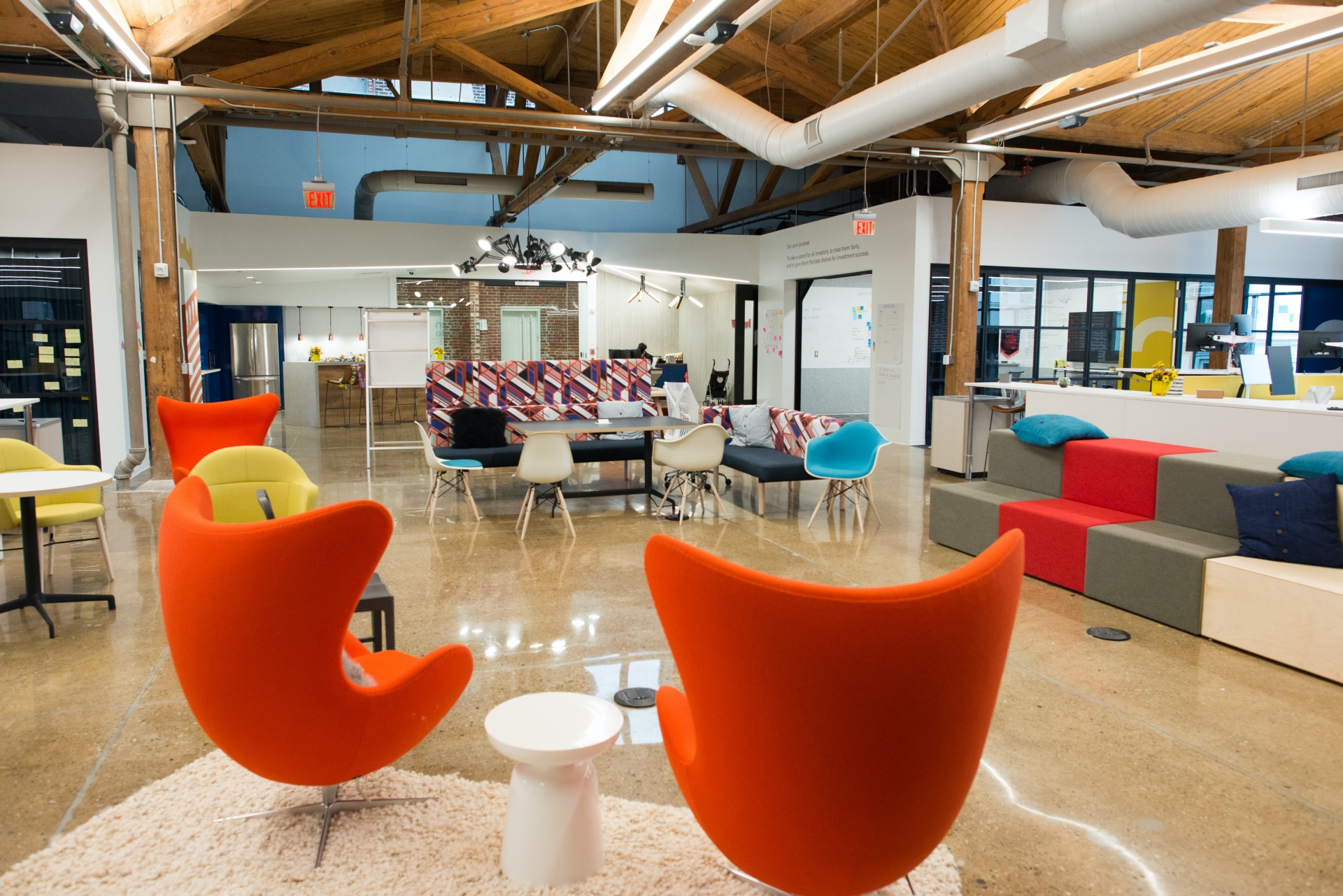 shutterstock_696636346_1 furniture project management